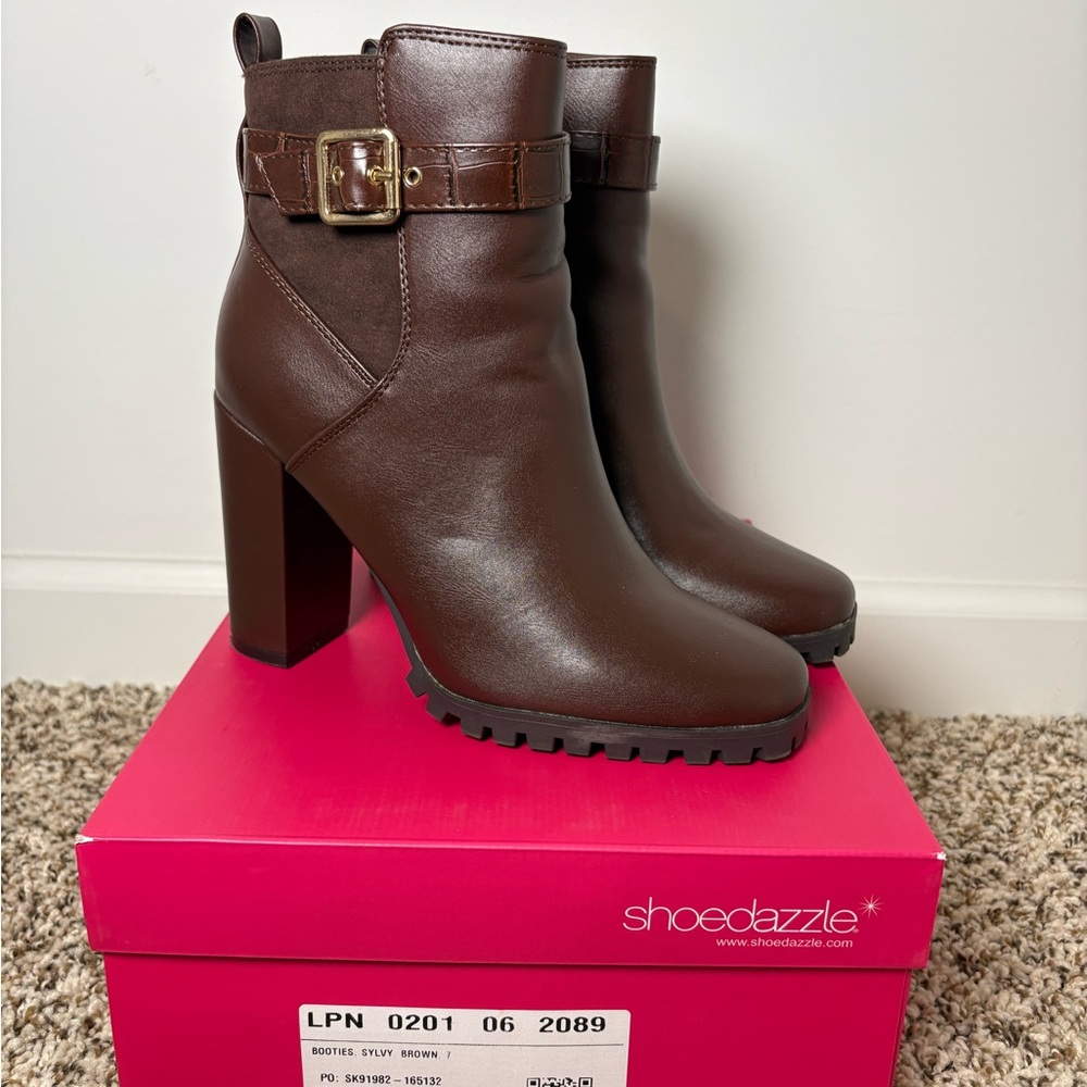 Shoe Dazzle Dark Brown Heeled Boots